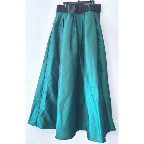 eShakti Emerald Green Pleated Dupioni Festive 34" Waist Wide Belt Maxi Skirt - Picture 2 of 10